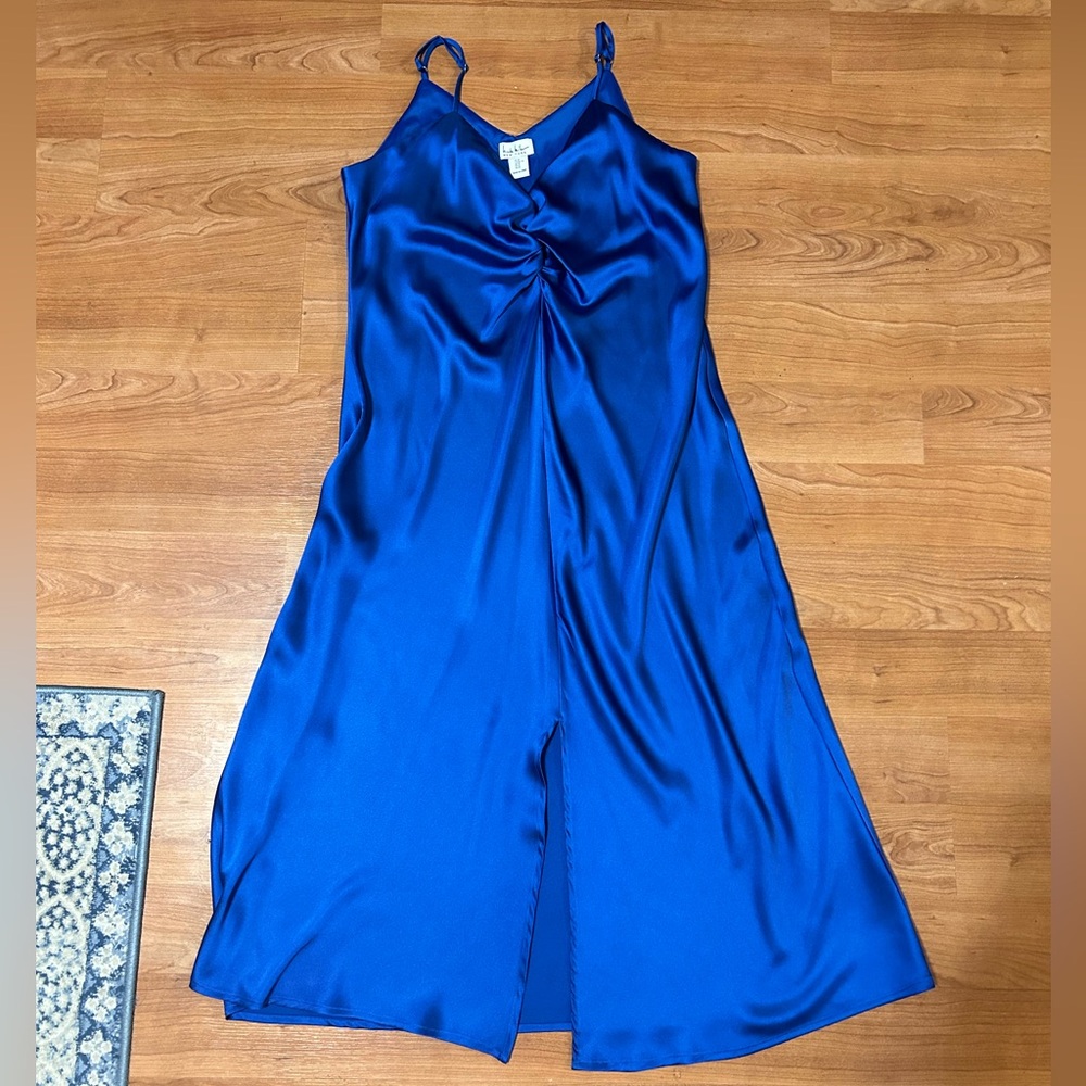 Blue silk Nicole Miller midi dress. Size XL. Worn once and dry cleaned.